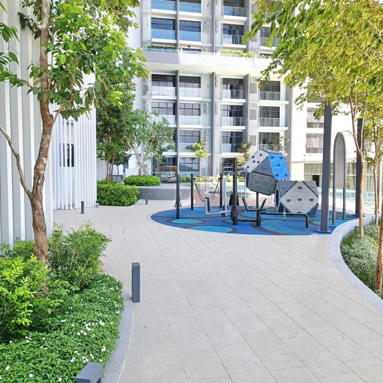 Covesign Suite, The Shore Kota Kinabalu Exterior photo