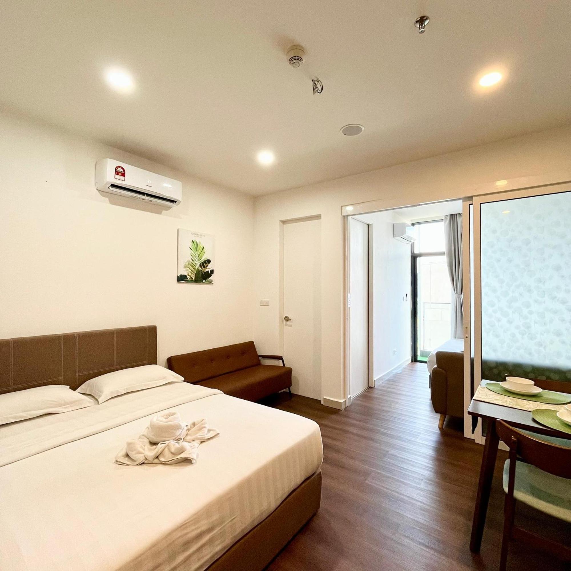 Covesign Suite, The Shore Kota Kinabalu Exterior photo